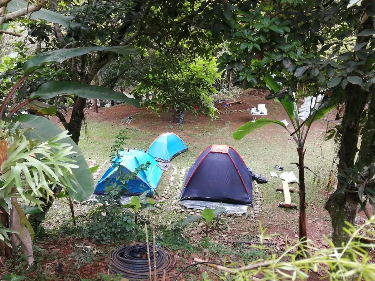 Kemping Hotel Carboneros Finca Agroecologica Cali Kolumbia